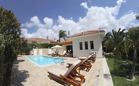 Eve Pissouri Xιnisteri Villa